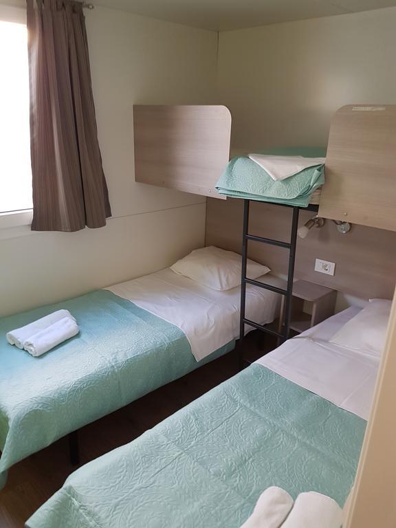 Kamp Rujno Hotel Starigrad Paklenica Exterior foto